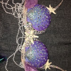 seashell bra